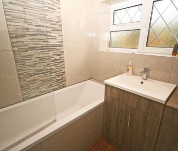 2 bedroom bungalow to rent - Photo 6