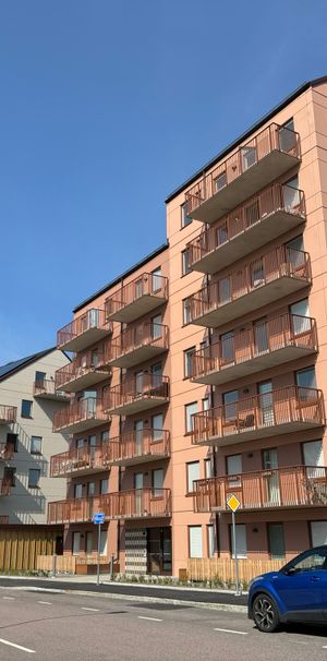 Gårdstensvägen, Angered - Photo 1