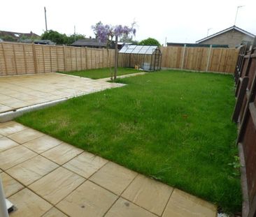 Lowestoft Road, Carlton Colville, Lowestoft - Photo 2