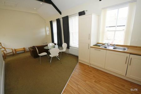 2 bedroom apartment to rent - Photo 2