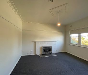 Quiet Comfort, Modern Simplicity - Photo 4