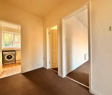 1 Bedroom Apartment To Let - Photo 6