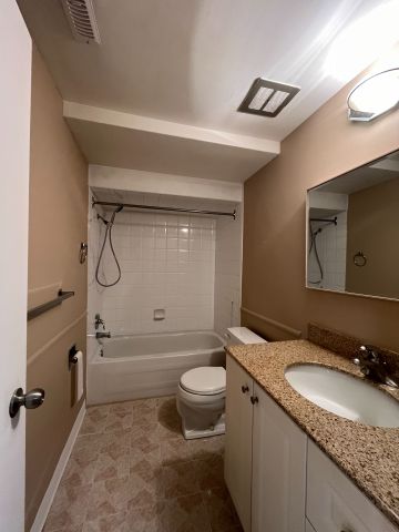 For Lease - 6 Romanway Crescent, Toronto, Ontario - Photo 5