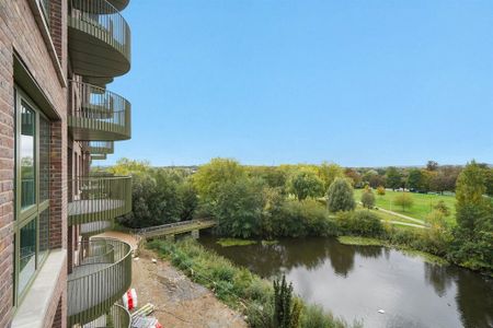 2 bedroom apartment to rent - Photo 5