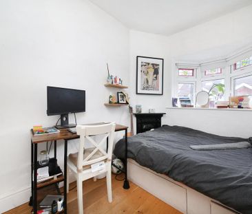 5 bedroom terraced house to rent - Photo 3