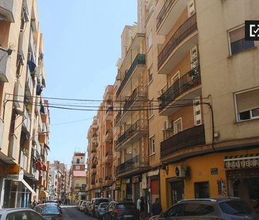 valencia, Valencian Community 46011 - Photo 6