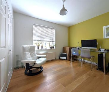 4 bedroom terraced house to rent - Photo 4