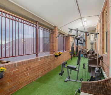 30 Lorna Street - Photo 2