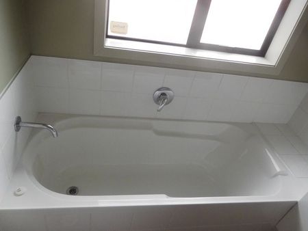 Handy Hospital / CBD & More - Photo 4