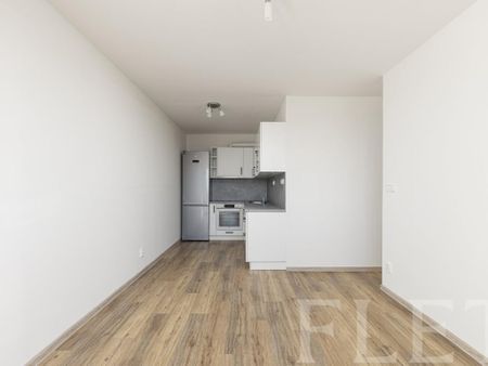 Pronájem bytu 2+kk 41 m2 - Photo 2