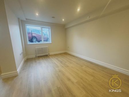 1 bedroom ground floor flat to rent - Photo 2