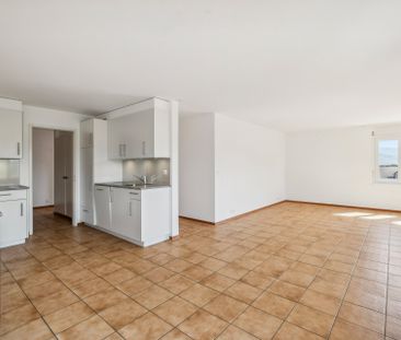 APPARTEMENT À LOUER DANS QUARTIER TRÈS ENSOLEILLÉ ET FAMILIAL - Foto 2
