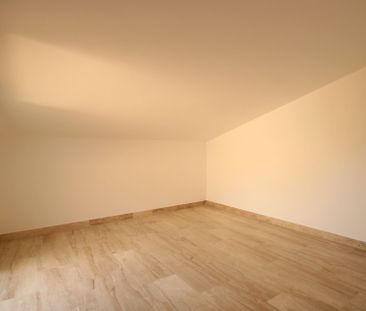 Piso de alquiler en Nucli Urbà - Photo 1