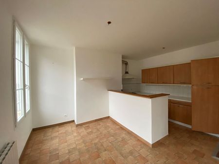 Location Appartement 5 pièces 135m² - Photo 4