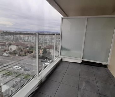 location Appartement F2 DE 40.6m² À VILLEURBANNE - Photo 6