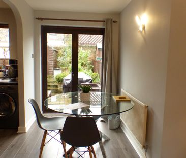 2 bedroom house to rent - Photo 2