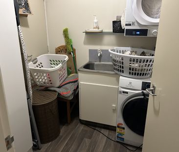 2 Bedroom delight in Richmond - Photo 6