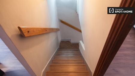 madrid, Community of Madrid 28026 - Photo 3