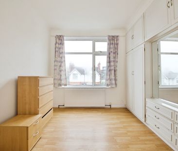 3 Bed Terraced House, Brunswick Park Road, N11 - Photo 5