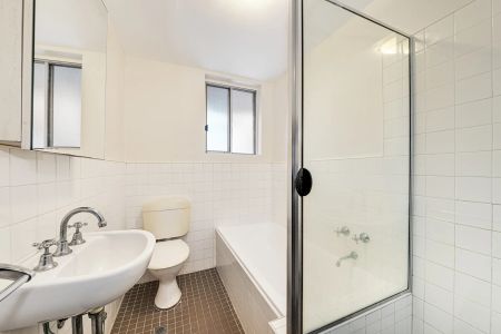 15/12-14 Epping Road, Lane Cove. - Photo 2