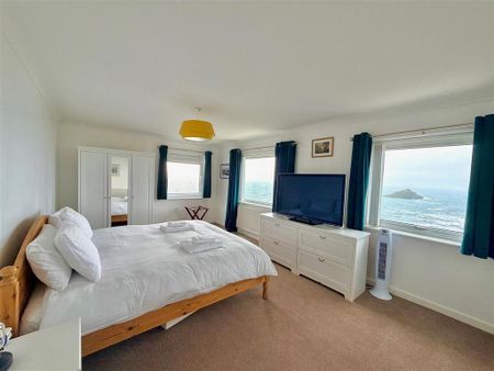 3 bedroom detached house to rent - Photo 3