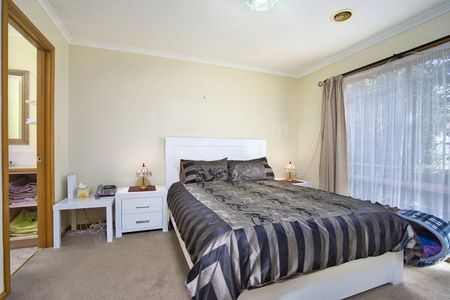 3 Kirk Street, Wendouree - Photo 3