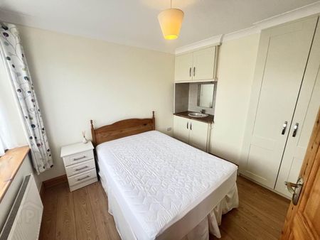 51 Glenina Heights, Dublin Road, County Galway, H91 FRX0, Galway City - Photo 4