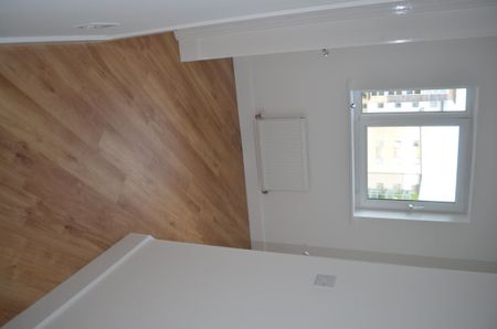 HUNTINGDON - Photo 2