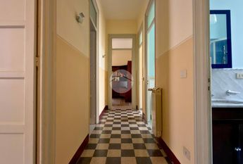 6 locali in affitto