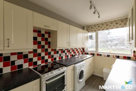 2 bedroom flat to rent - Photo 5