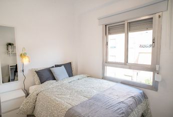 Carrer de Sant Lluís Bertran, Torrent, Valencian Community 46900