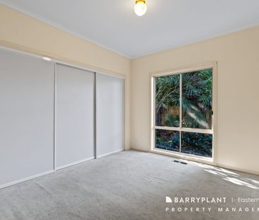 Low-Maintenance Living Set at the Rear! - Photo 2