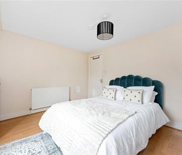 3 bedroom apartment to rent - Photo 1