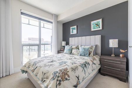 Front Street West - Photo 4