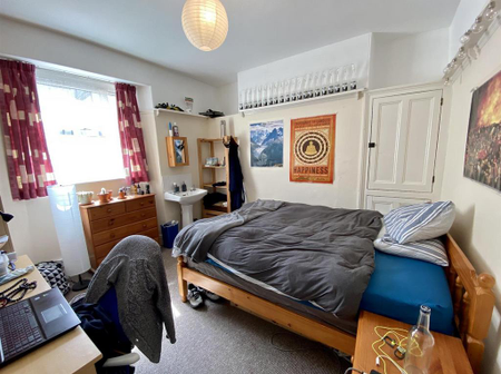 5 bedroom house to rent - Photo 2
