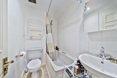 Ovington Square, Sloane Square, SW3 - Photo 3