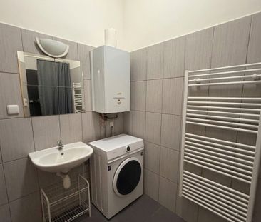 Apartment for rent, 2+kk - 1 bedroom, 45m - Photo 3