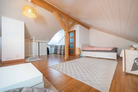 Charming semi-detached villa with 7 rooms - Photo 5