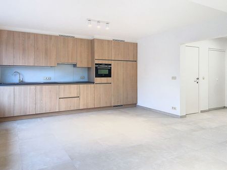 Appartement te huur - Foto 5