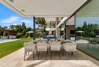 6 bedroom luxury Villa for rent in Nueva Andalucia, Andalusia