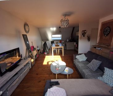 Un appartement au 2ème étage de 50 m² comprenant un bel espace à vi... - Photo 6