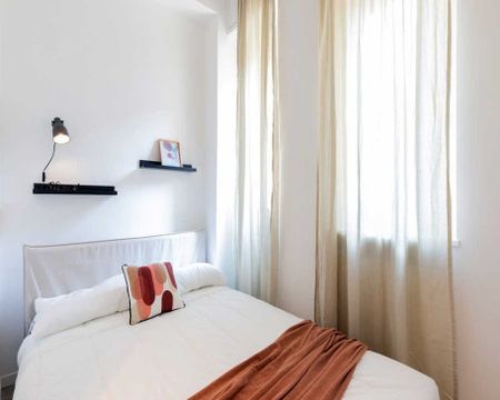 Via della Moscova, Milan, Lombardy 20121 - Photo 5