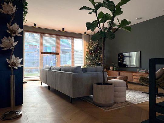 Huis te huur: Van der Waalsstraat 104 2221 LE Katwijk (ZH) - Photo 1