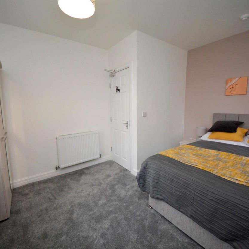 1 bed Room for Rent - Photo 1