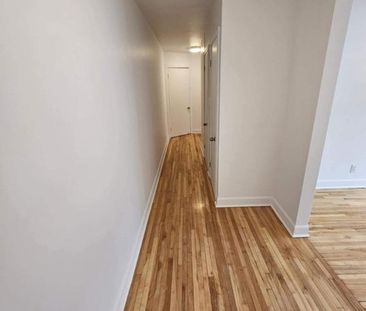 2 CH - 1 SDB - Montréal - $1,250 /mo - Photo 3