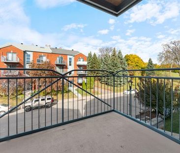 664 36e Avenue - Photo 3