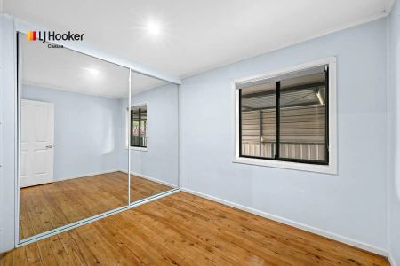 “Beautifully Updated 3-Bedroom Home” - Photo 5