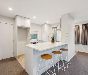 3BR Townhouse in Te Atatu next to Coastal Walks - Photo 5