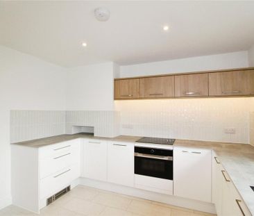 2 bedroom semi-detached house to rent - Photo 4