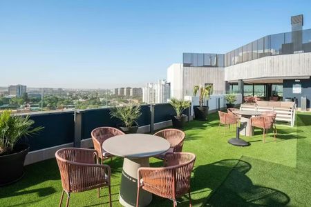 Calle Elche, Sevilla, Andalusia 41013 - Photo 2